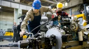 Остър недостиг на кадри в руската промишленост: Свободни са над 650 000 работни места