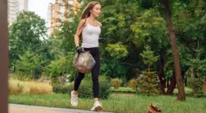 Плогинг: Шведският феномен, съчетаващ спорт с екология