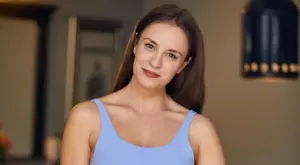 Радина Кърджилова се показа по бельо (СНИМКИ)