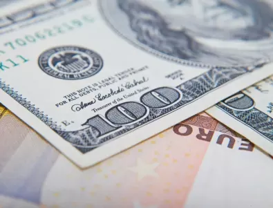 Руските банки внесоха чуждестранна валута в брой на стойност 5 млрд. долара само за месец