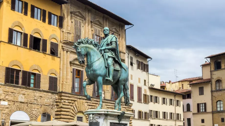 Медичите: Династия на папи, меценати, а може би и вампири