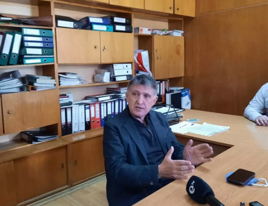 Проф. д-р Младенов: Болничната ни система е разпокъсана
