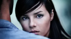 Причините, поради които постоянно се влюбвате в мъже, които не споделят чувствата ви