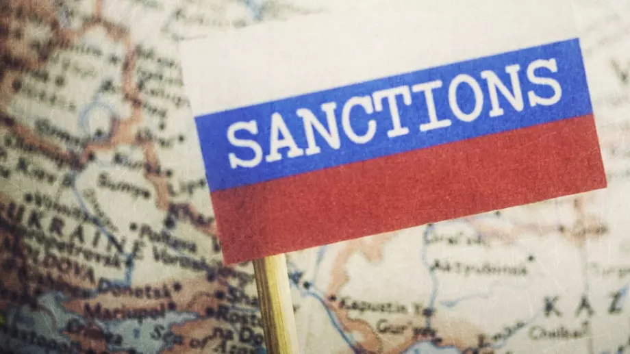 ЕС изхвърли най-голямата руска банка от системата SWIFT