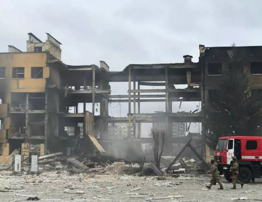 Руснаците превзеха стратегически град в Украйна, продължават да удрят по цивилни (ВИДЕО)