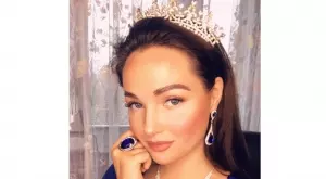 Мис Украйна, която хвана автомат, за да защити родината си (СНИМКИ + ВИДЕО)