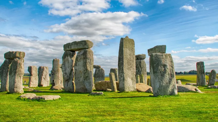 Друиди и хипита посрещнаха лятното слънцестоене на Стоунхендж