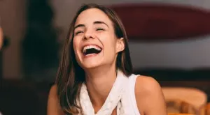 Женски виц за 12 март 2024: Маро, искам развод!