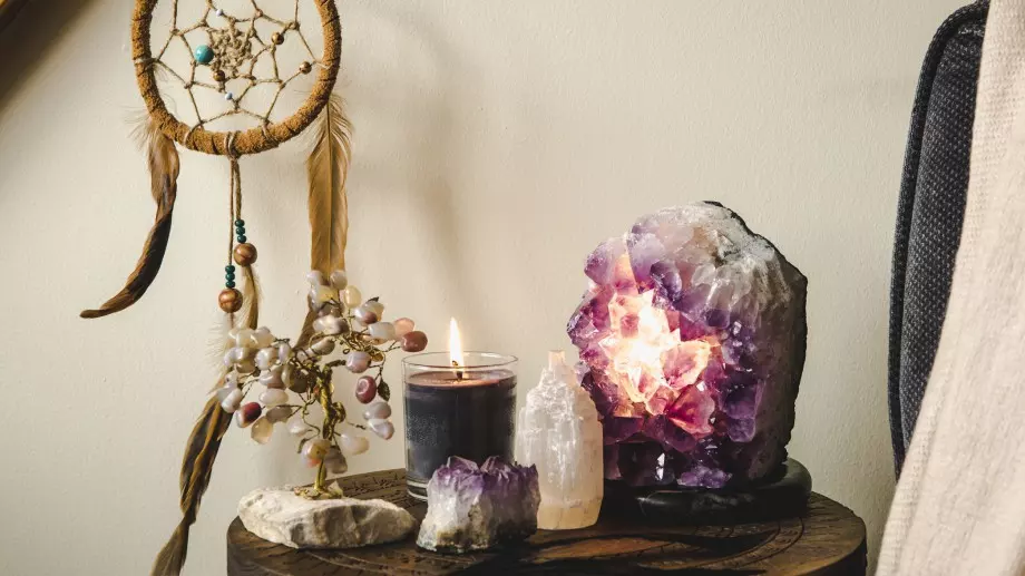 Амулети и талисмани, които носят благополучие в дома