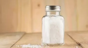 Каква наистина е разумната консумация на сол?