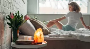 Ето какво ще се случи, ако поставите лампа от хималайска сол в дома си