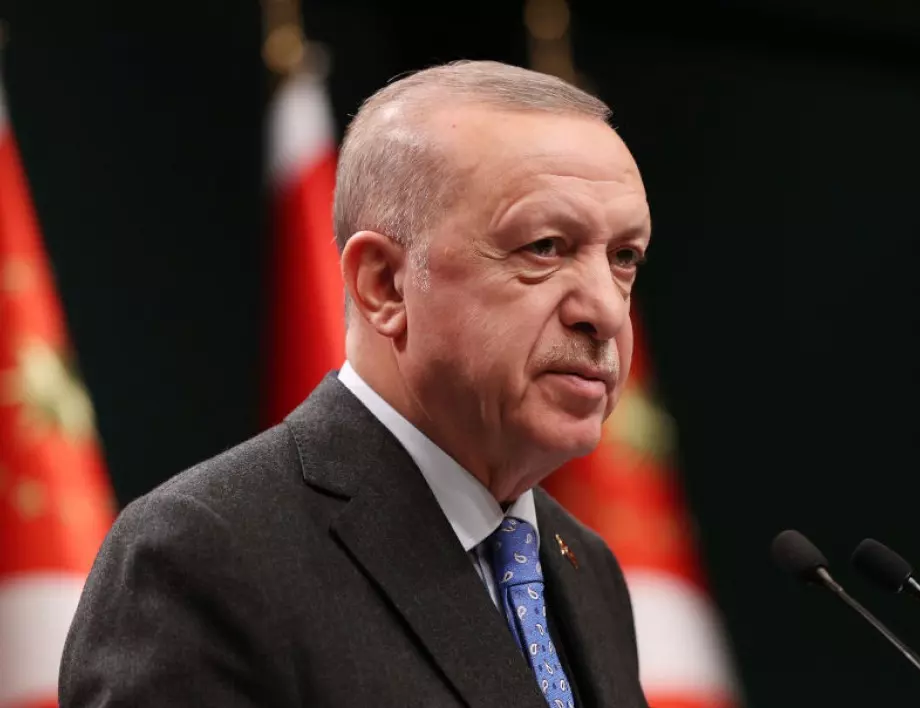 Турски медии: Ердоган заминава за Лвов за преговори за прекратяване на войната