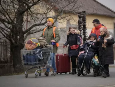 За първи път от дни руските сили осигуриха хуманитарен коридор в Мариупол