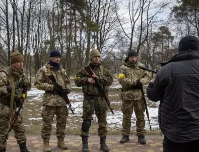 Седем държави от ЕС призоваха гражданите си да не участват в боевете в Украйна