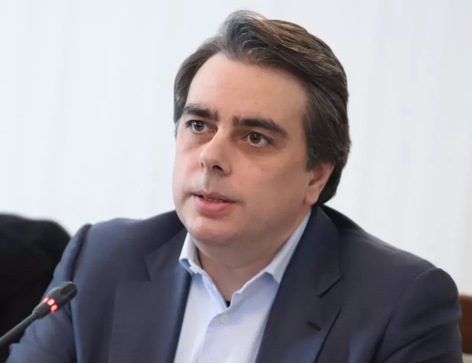 Василев обеща конкретни мерки, свързани с цените на енергоизточниците