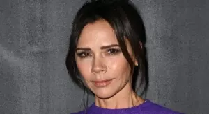 Ето как Виктория Бекъм трансформира тялото си за 3 месеца (ВИДЕО)