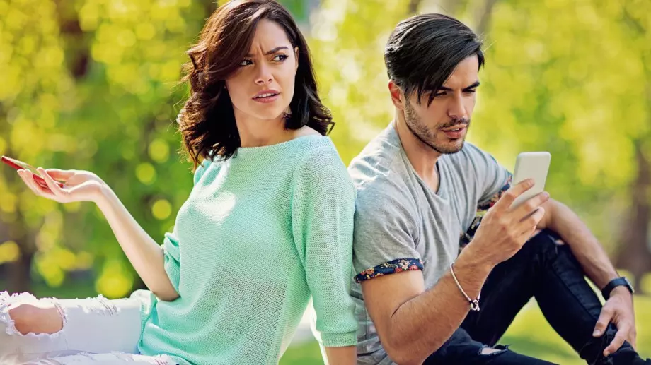 Как да преодолеем ревността от миналото   