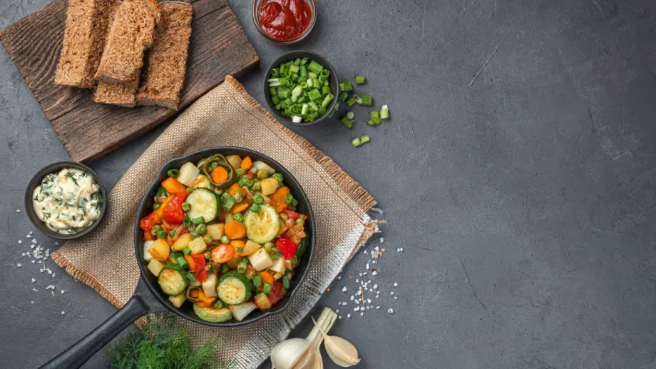 Апетитни зеленчуци на фурна - вижте тайната съставка