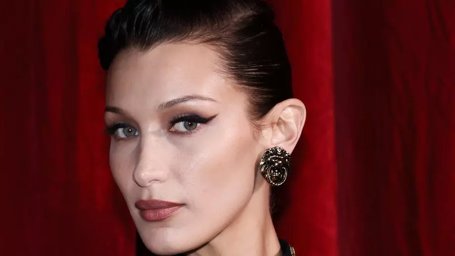 Бела Хадид най-после призна: Коригирах носа си на 14 години (СНИМКИ)