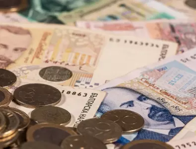 Българите спестяват все повече, сочат данни на БНБ