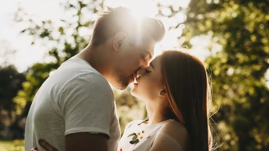 Намерете някой, който се влюбва във вас всеки ден 