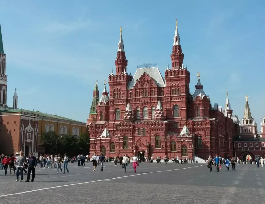 Москва: Спекулациите на Кирил Петков за руска заплаха са признак на агония