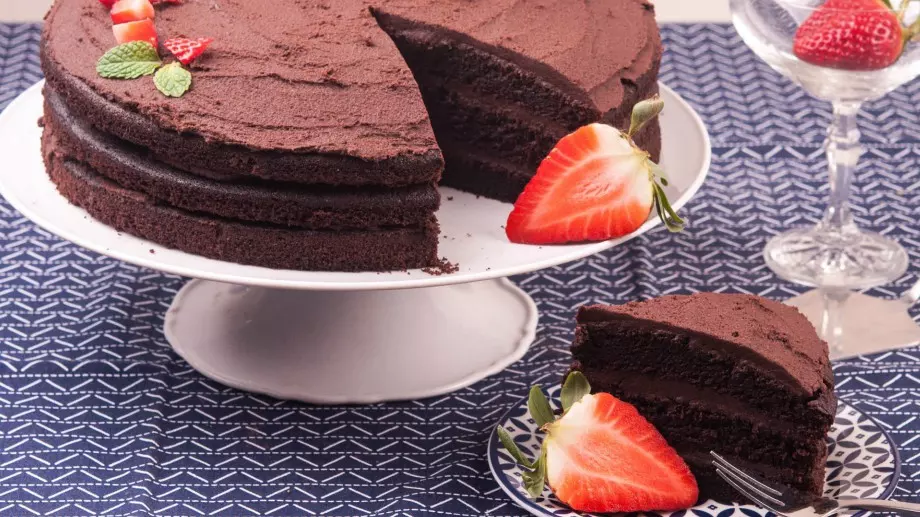 Изкушаваща шоколадова торта с тъмна бира