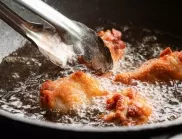Защо опитните готвачи ползват пудра захар при пърженето на месо?