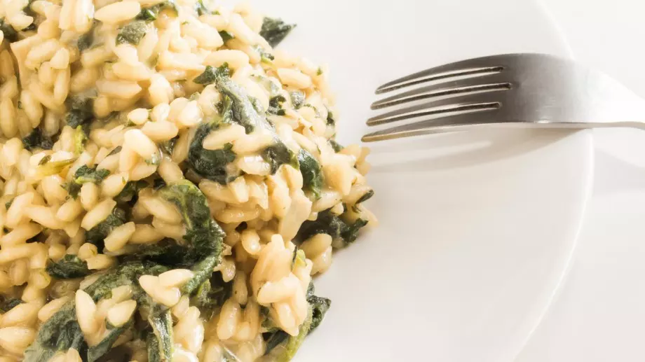 Постен ориз с коприва