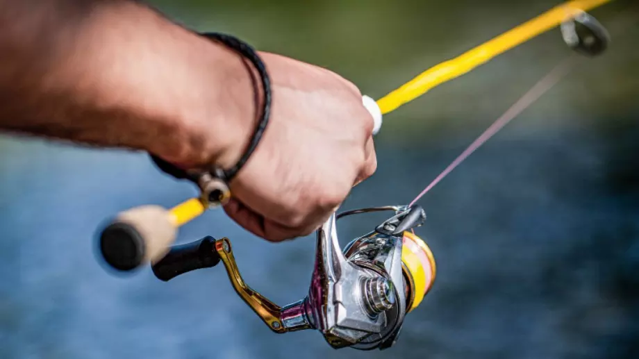 Виц на деня: Двама чукчи в чужбина за риба