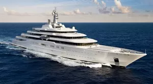 Абрамович изпрати суперяхти в турски курорти, за да избегне санкциите