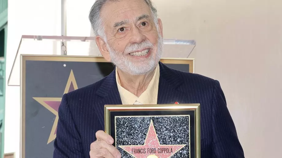 Франсис Форд Копола получи звезда на Алеята на славата 