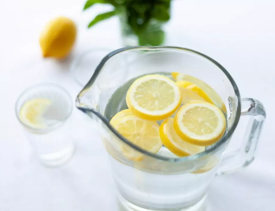 Какво ще се случи с тялото ви, ако всяка сутрин пиете водата от 1 сварен лимон