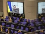 Украйна забрани символите Z и V и удължи военното положение с 3 месеца