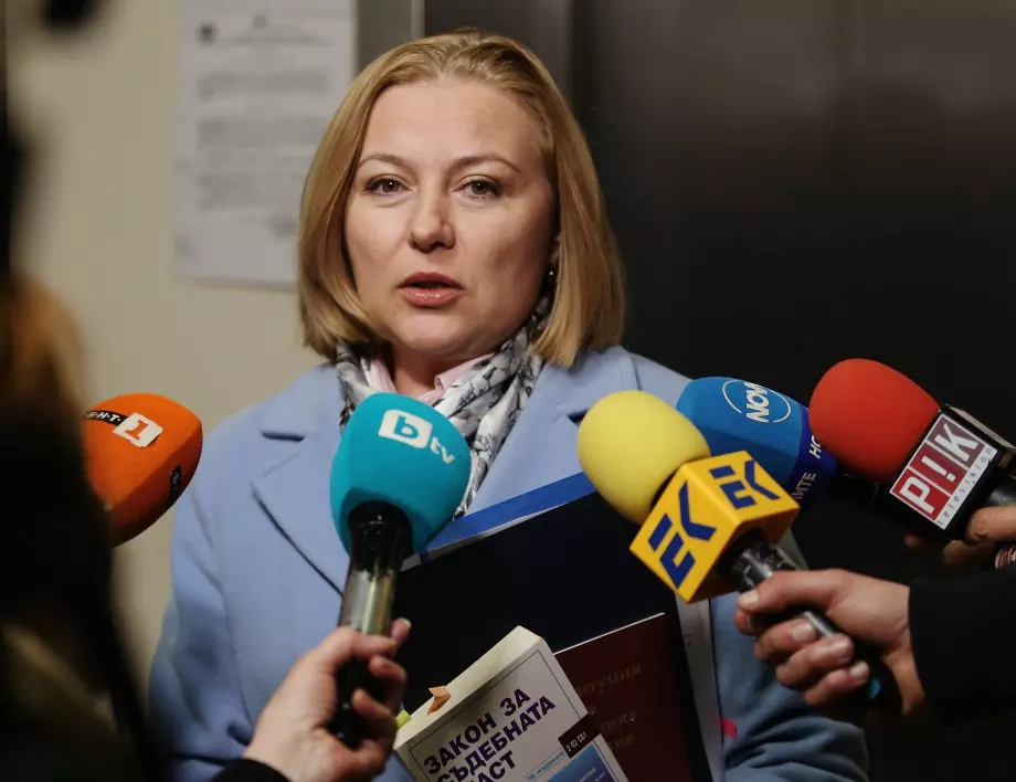 Йорданова: Прокуратурата още не ни е изпратила искането до ОАЕ за разпит на Васил Божков