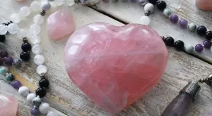 Този кристал е един от най-мощните символи за любов