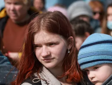 Правителството реши: Украински бежанци ще бъдат настанявани в държавни бази