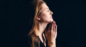 Много силна молитва срещу зли сили и уроки