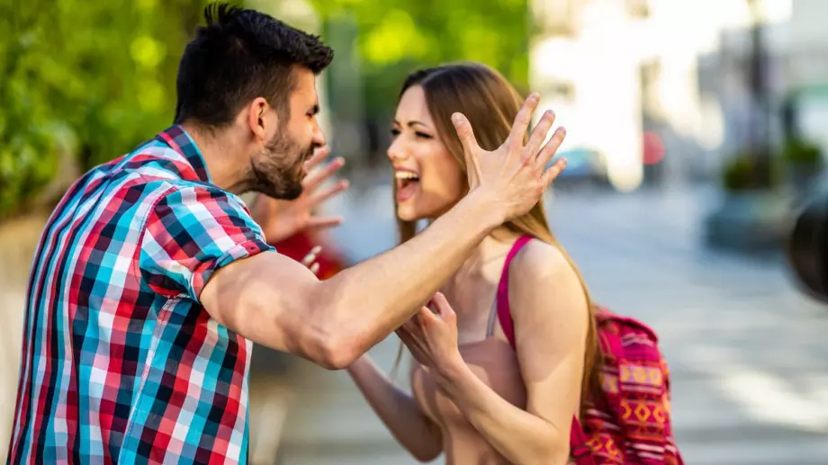 Тези 2 зодии имат перфектен секс, но кошмарна връзка