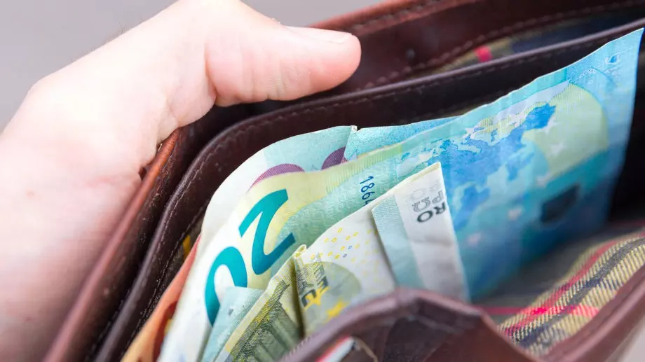 Безработицата в България остава по-ниска от тази в еврозоната 