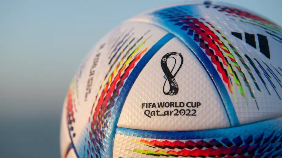 Мондиал 2022: Qatar Airways спира полети, за да освободи място за футболните фенове