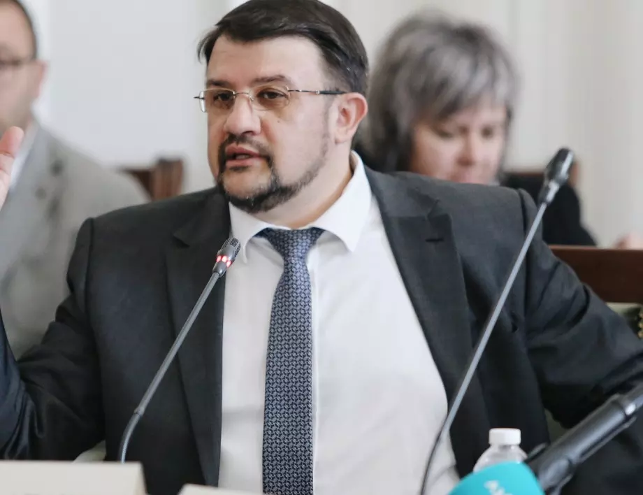 Настимир Ананиев: Ще има и още депутати с морал и съвест