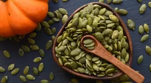 Най-големите ползи за здравето от тиквените семки