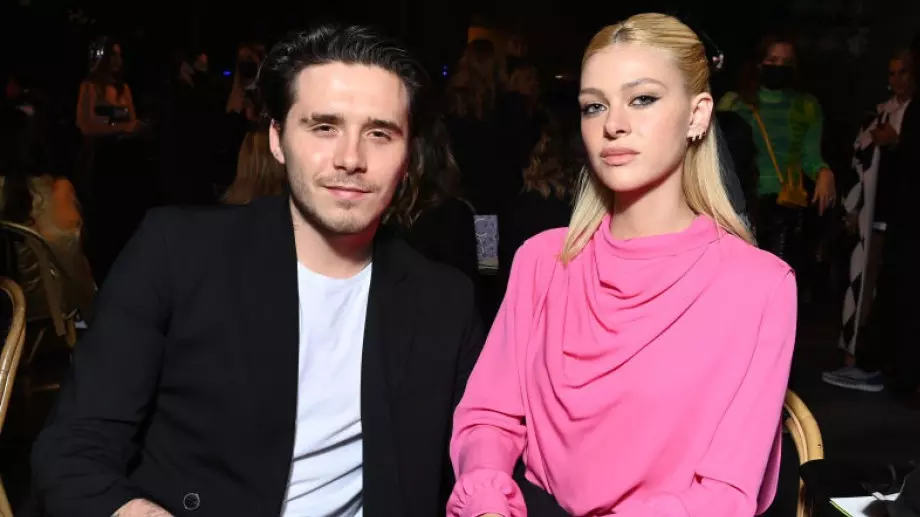 Излязоха първите официални снимки от сватбата на Бруклин Бекъм