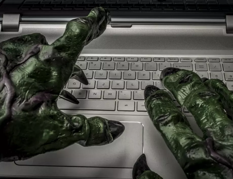 Член на Атлантическия съвет се оплака от модериране на българския Фейсбук в полза на Русия