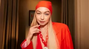 Джиджи Хадид съветва как да се обличаме по време на ваканция