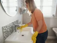 Ето какво трябва да направите при почистване на банята с белина, за да се справите и с най-мръсните места
