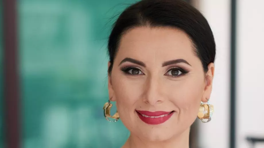 Наталия Кобилкина взриви мрежата,  скочи на неподдържаните жени