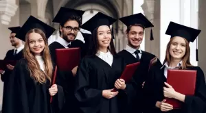 Драстично повишение на докторантските стипендии