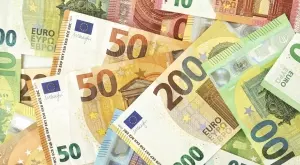 Еврото достигна най-високите нива спрямо долара от март 